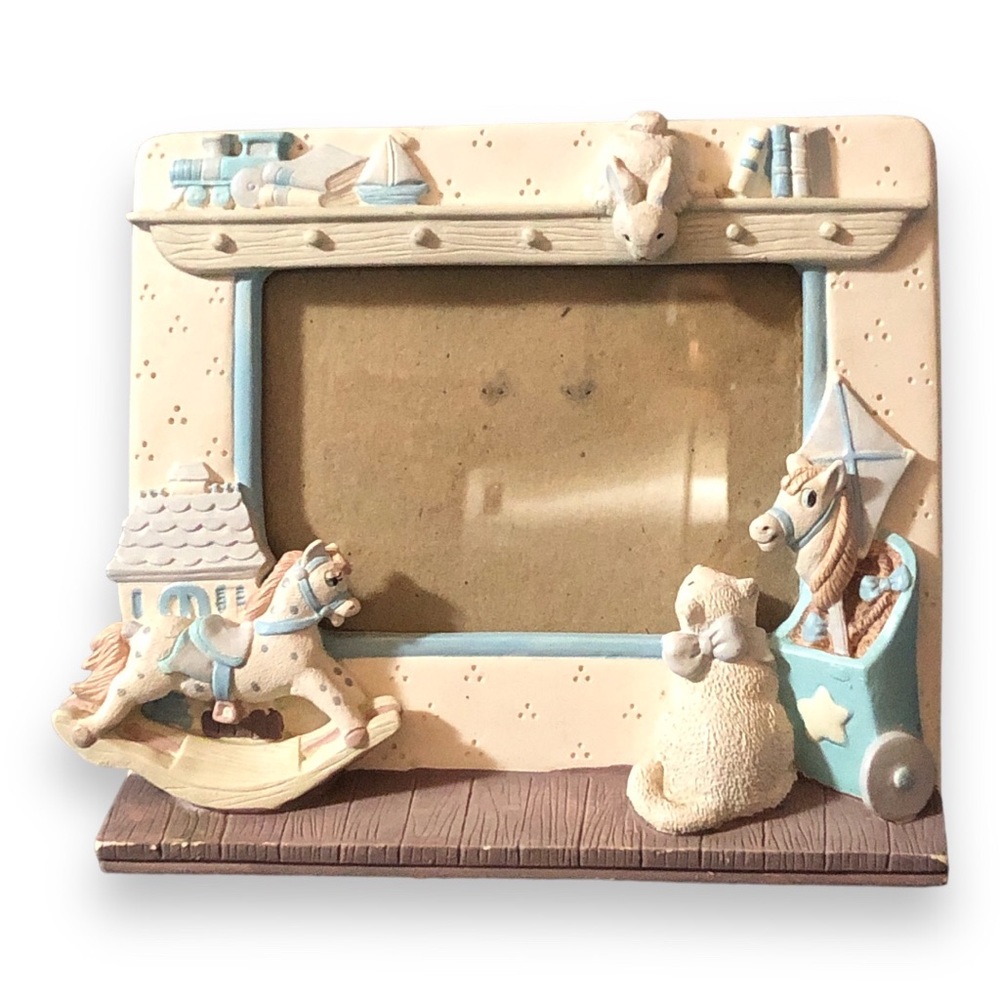 Vintage 1992 Burnes picture frame